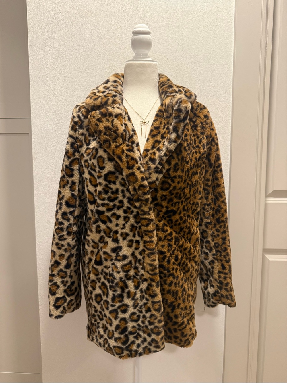 H&M Divided Leopard Print Faux Fur Coat XS